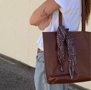 Pebbled Leather Everyday Tote - Vintage Brown