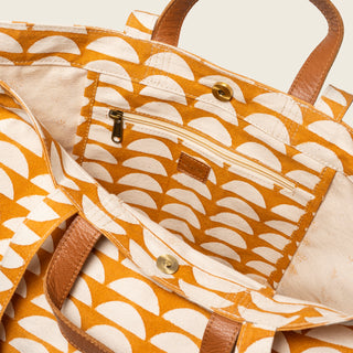 Carryall Tote - Toffee Moon