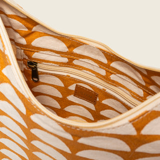 Momo Shoulder Bag - Toffee Moon