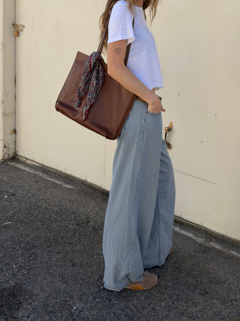 Pebbled Leather Everyday Tote - Vintage Brown lifestyle image