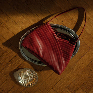 Leather Crisscross Shoulder Bag - Cherry - JOYN